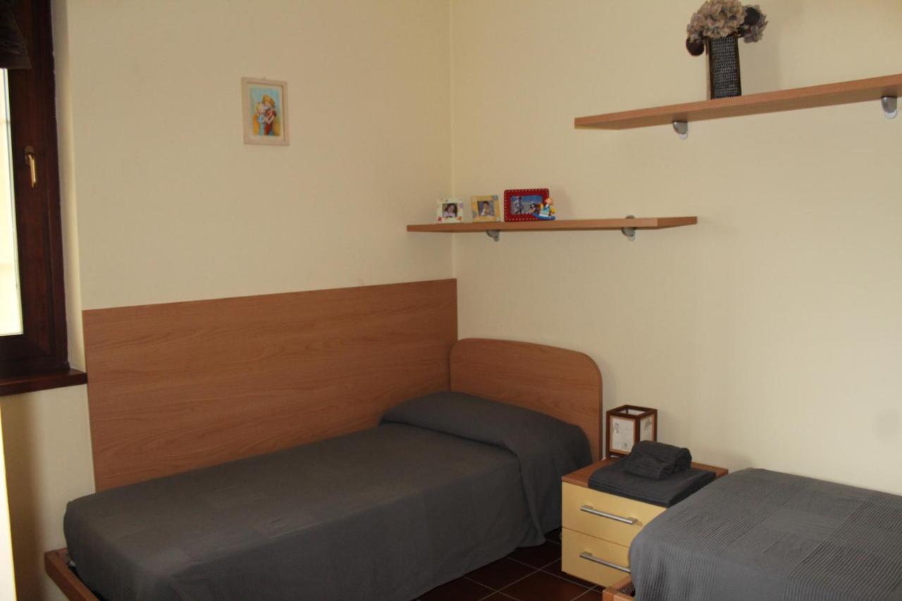 Appartamento Venzo Brenzone sul Garda Exterior photo